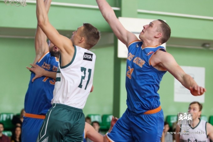 "Los OG3R" – divkārtēja Ogres novada čempione basketbolā