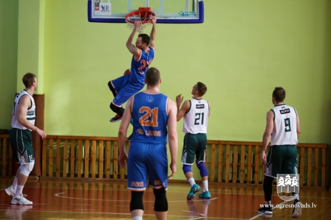 "Los OG3R" – divkārtēja Ogres novada čempione basketbolā