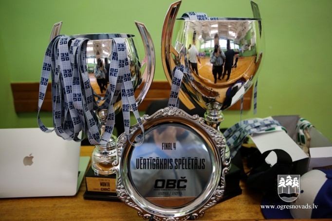 "Los OG3R" – divkārtēja Ogres novada čempione basketbolā
