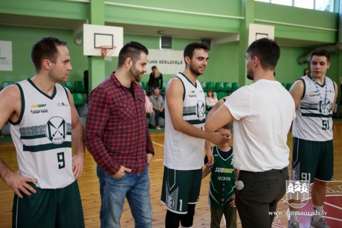 "Los OG3R" – divkārtēja Ogres novada čempione basketbolā