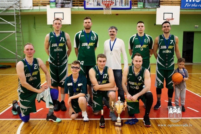 Par Ogres čempioni basketbolā kļūst "Los OG3R"