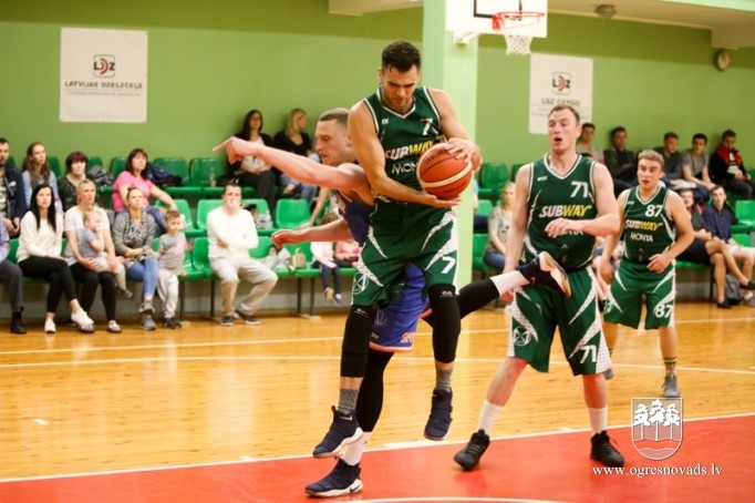 Par Ogres čempioni basketbolā kļūst "Los OG3R"
