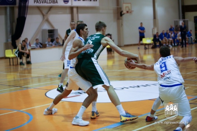 "Ogre/Kumho Tyre" arī otro sezonu LBL sāk ar uzvaru
