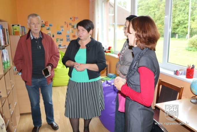 Novada pagastos plašas, labi aprīkotas bibliotēkas