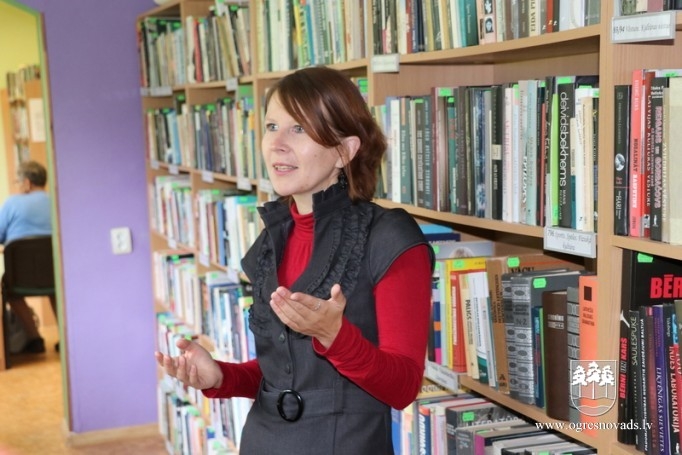 Novada pagastos plašas, labi aprīkotas bibliotēkas