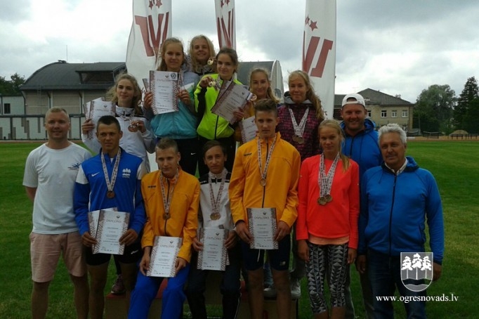 Ogres NSC audzēkņiem 13 medaļas Latvijas čempionātā Saldū