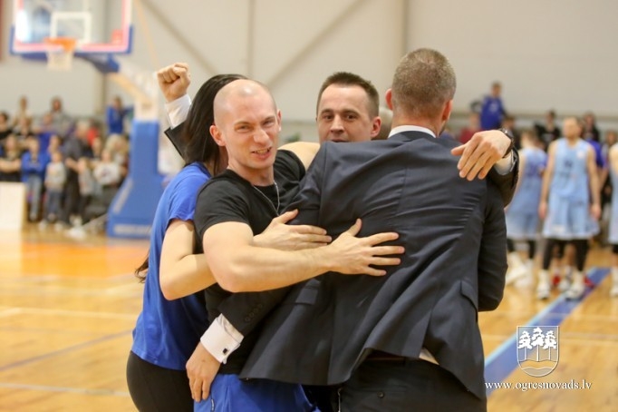 BK “Ogre” izcīna Latvijas Basketbola līgas bronzu