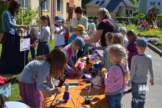 PII “Cīrulītis” top krāšņs puķu fejas dārzs