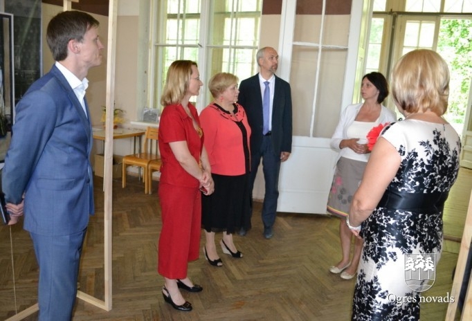 Ogrē viesojas kultūras ministre Dace Melbārde