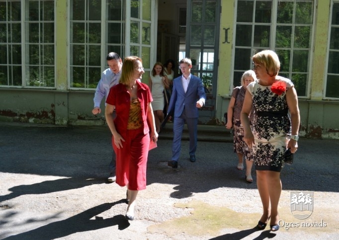 Ogrē viesojas kultūras ministre Dace Melbārde