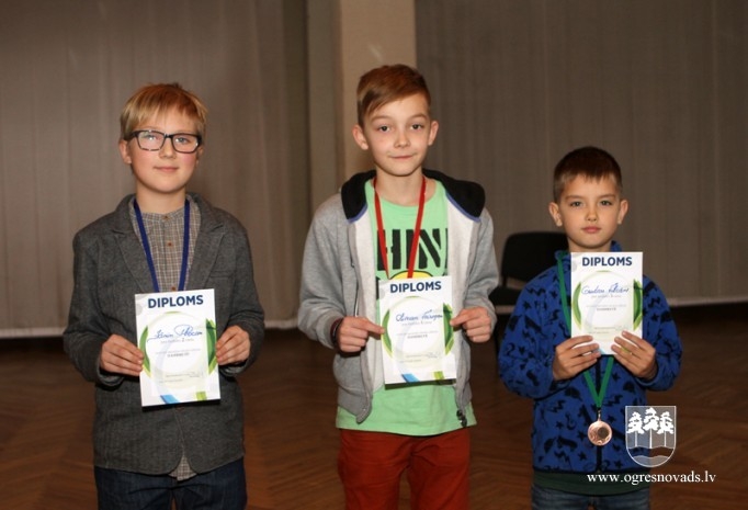 Dambretes turnīrā katram novadam pa kausam