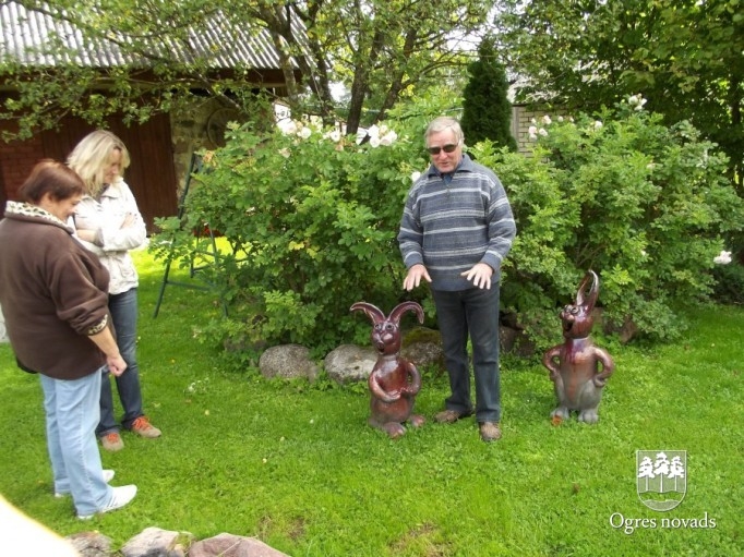 Konkursa "Skaistākais namīpašums 2012" dalībnieki dodas ekskursijā
