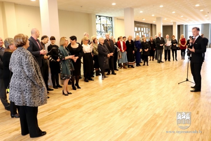 Atklāta Baltijas valstu skolu jaunatnes Deju svētku izstāde