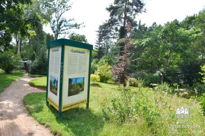 Dendroloģiskais dabas parks Lazdukalni