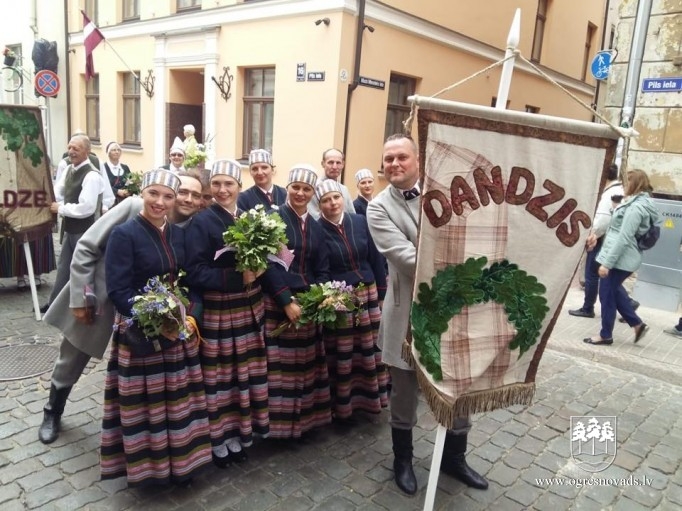 Dziesmu un deju svētkos piedalās 1097 dalībnieki no Ogres novada