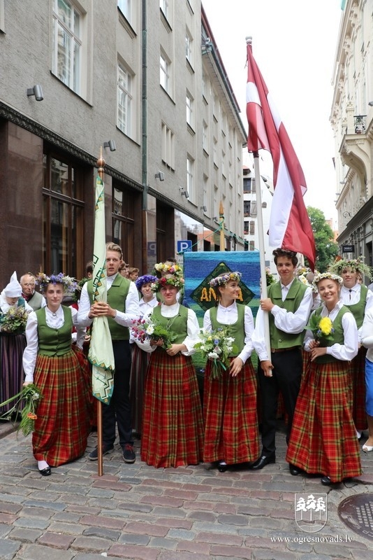 Dziesmu un deju svētkos piedalās 1097 dalībnieki no Ogres novada