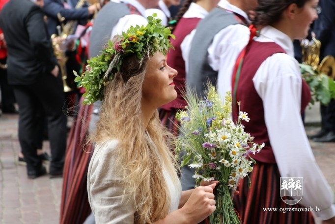 Dziesmu un deju svētkos piedalās 1097 dalībnieki no Ogres novada