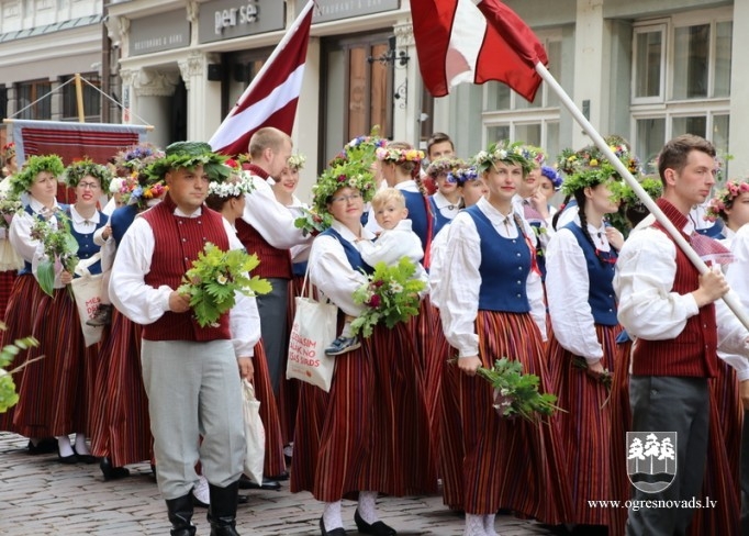 Dziesmu un deju svētkos piedalās 1097 dalībnieki no Ogres novada