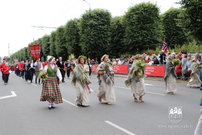 Dziesmu un deju svētkos piedalās 1097 dalībnieki no Ogres novada