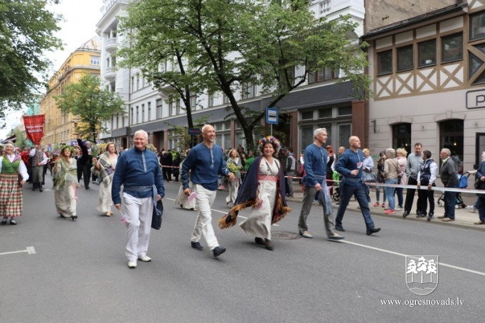 Dziesmu un deju svētkos piedalās 1097 dalībnieki no Ogres novada