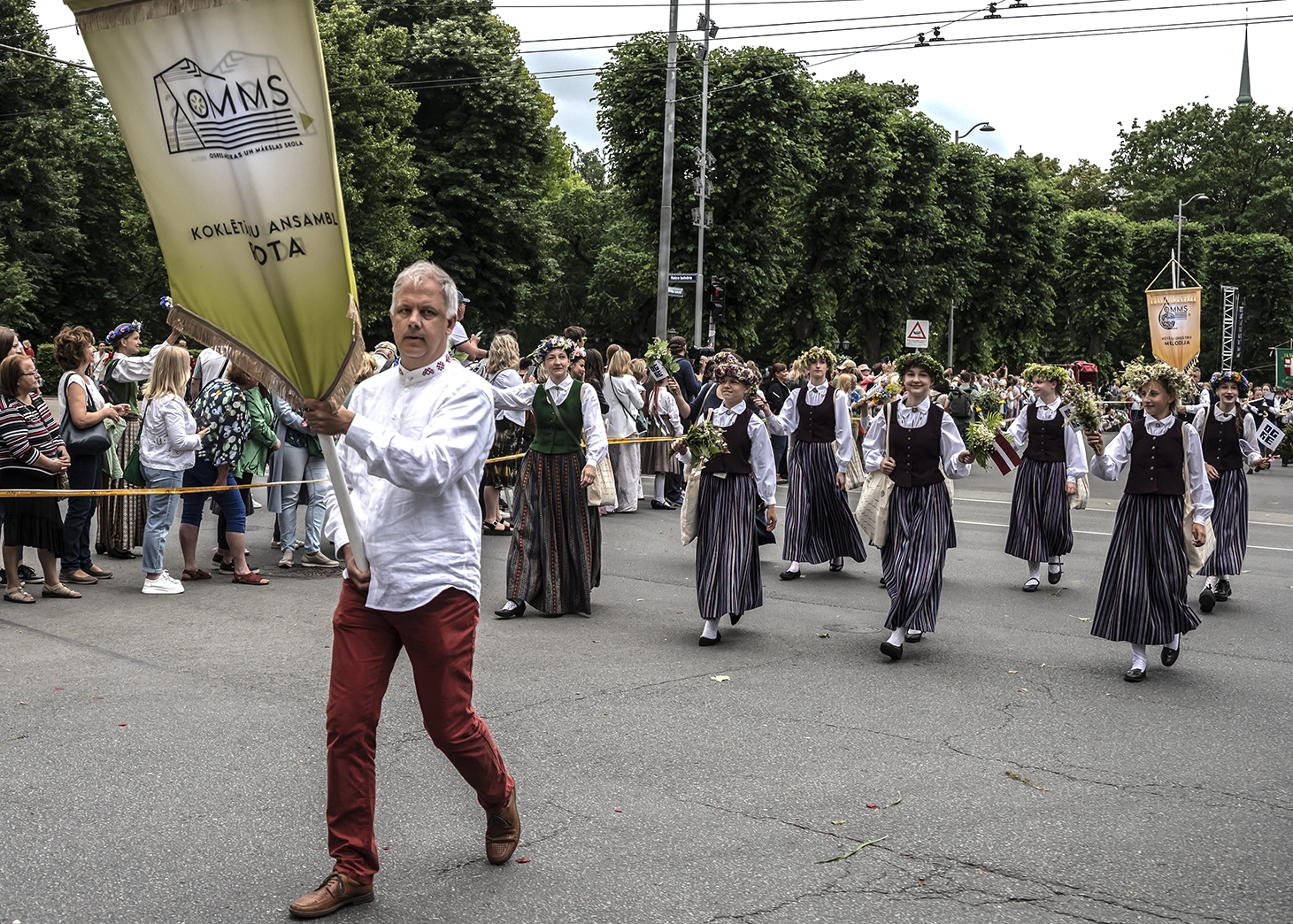 Dziesmu svētku gājiens. Ogres novads. Foto: Voldemārs Stāvusis