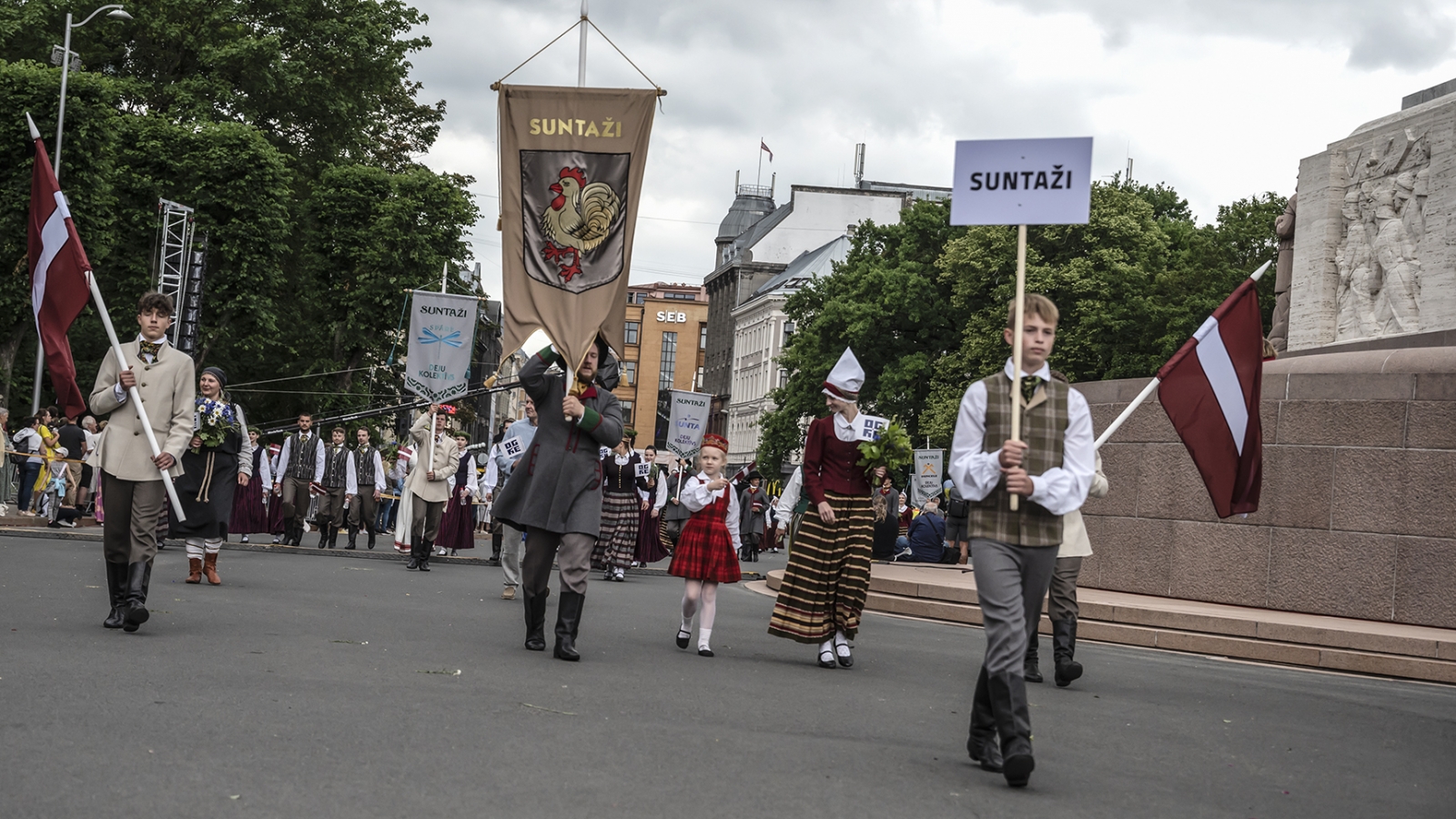 Dziesmu svētku gājiens. Ogres novads. Foto: Voldemārs Stāvusis