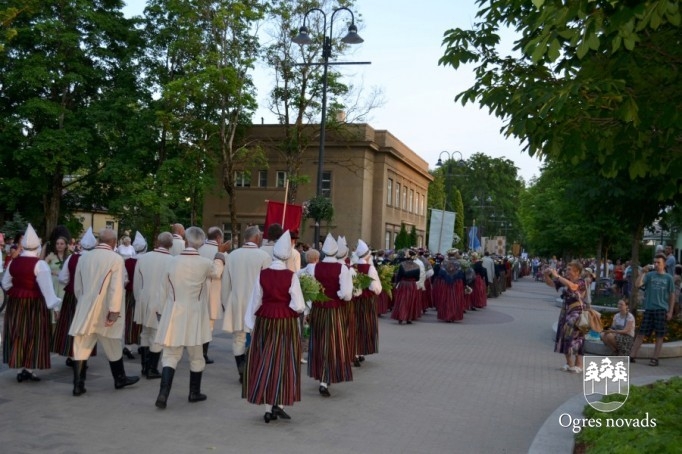 Līdz debesu augstumiem – Līgo!