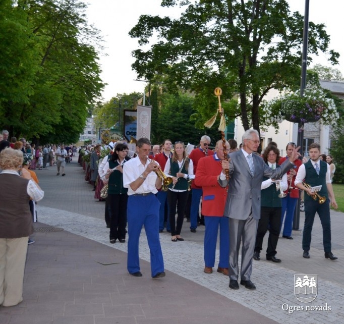 Līdz debesu augstumiem – Līgo!