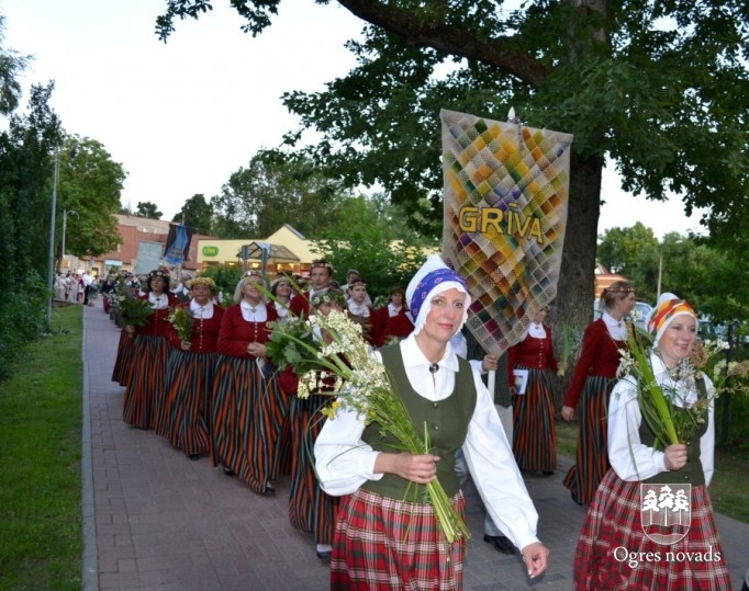 Līdz debesu augstumiem – Līgo!