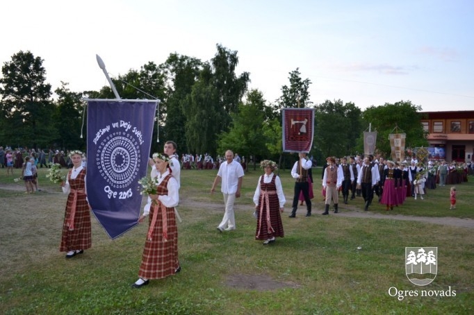 Līdz debesu augstumiem – Līgo!