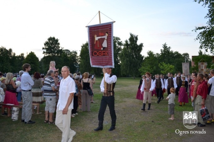 Līdz debesu augstumiem – Līgo!