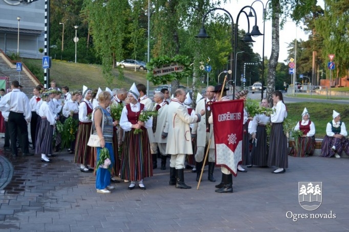 Līdz debesu augstumiem – Līgo!