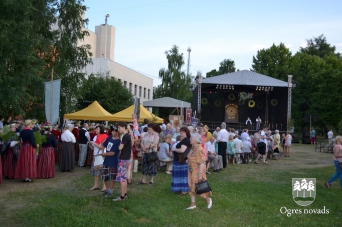Līdz debesu augstumiem – Līgo!