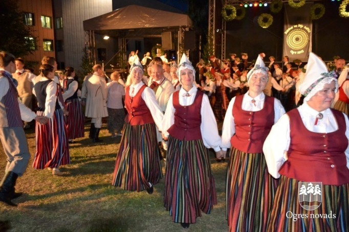 Līdz debesu augstumiem – Līgo!