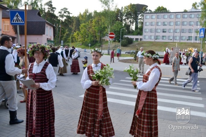 Līdz debesu augstumiem – Līgo!