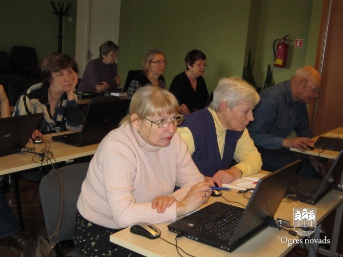 E-prasmju nedēļas ietvaros semināri