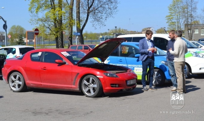 Pašvaldība piedalās elektromobiļu maratonā