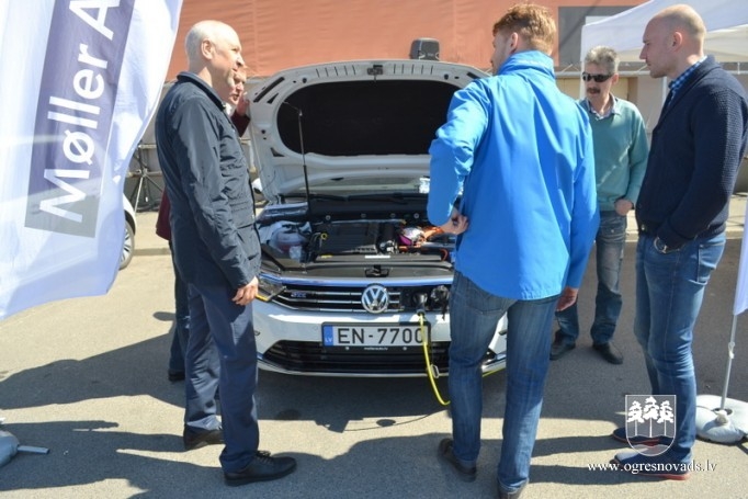 Pašvaldība piedalās elektromobiļu maratonā