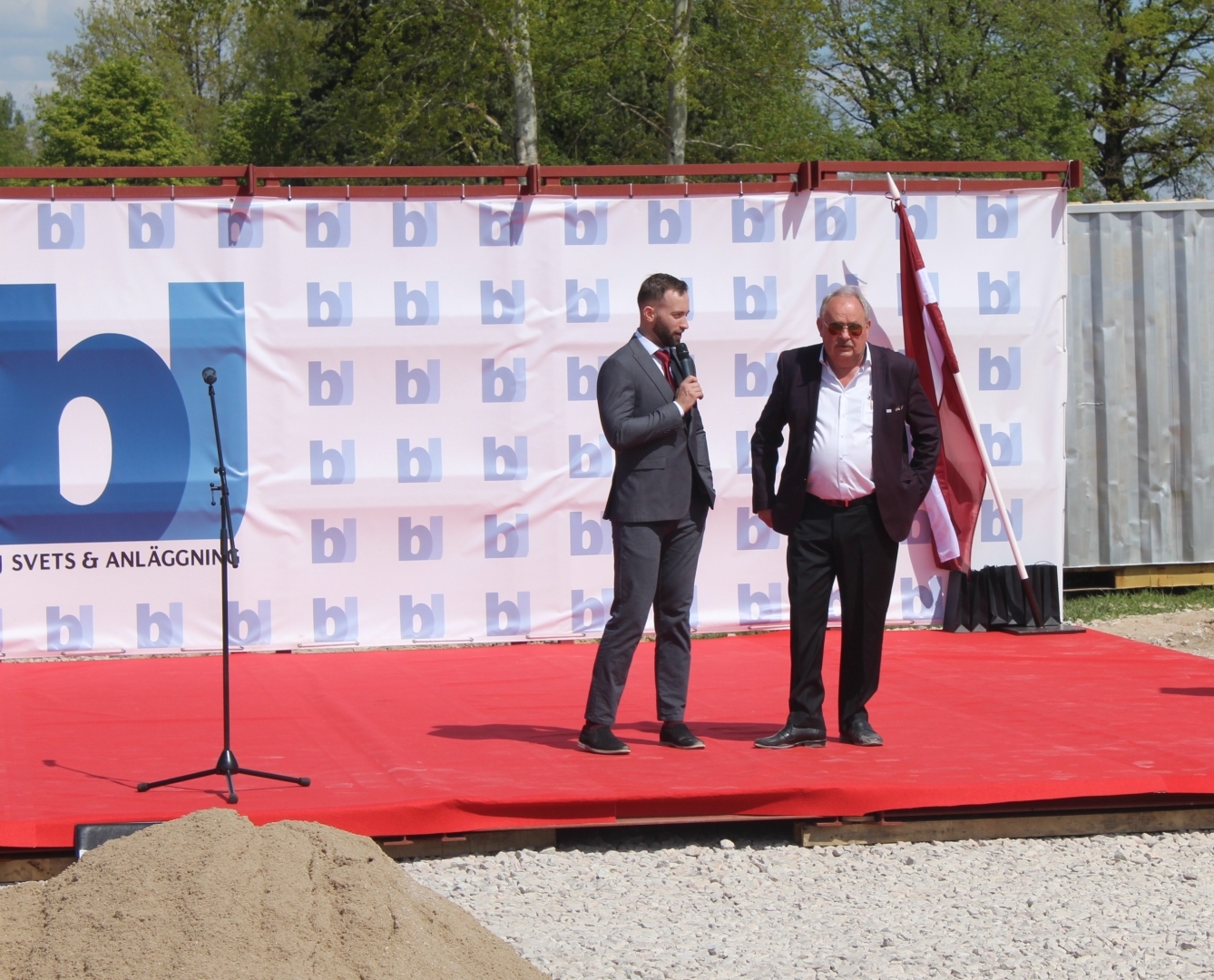 Jaunas rūpnīcas būvniecības sākums Elkšņos jeb Pirmās lāpstas svētki. 12.05.2023,