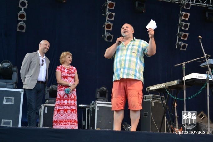 Ogres estrādes atklāšana