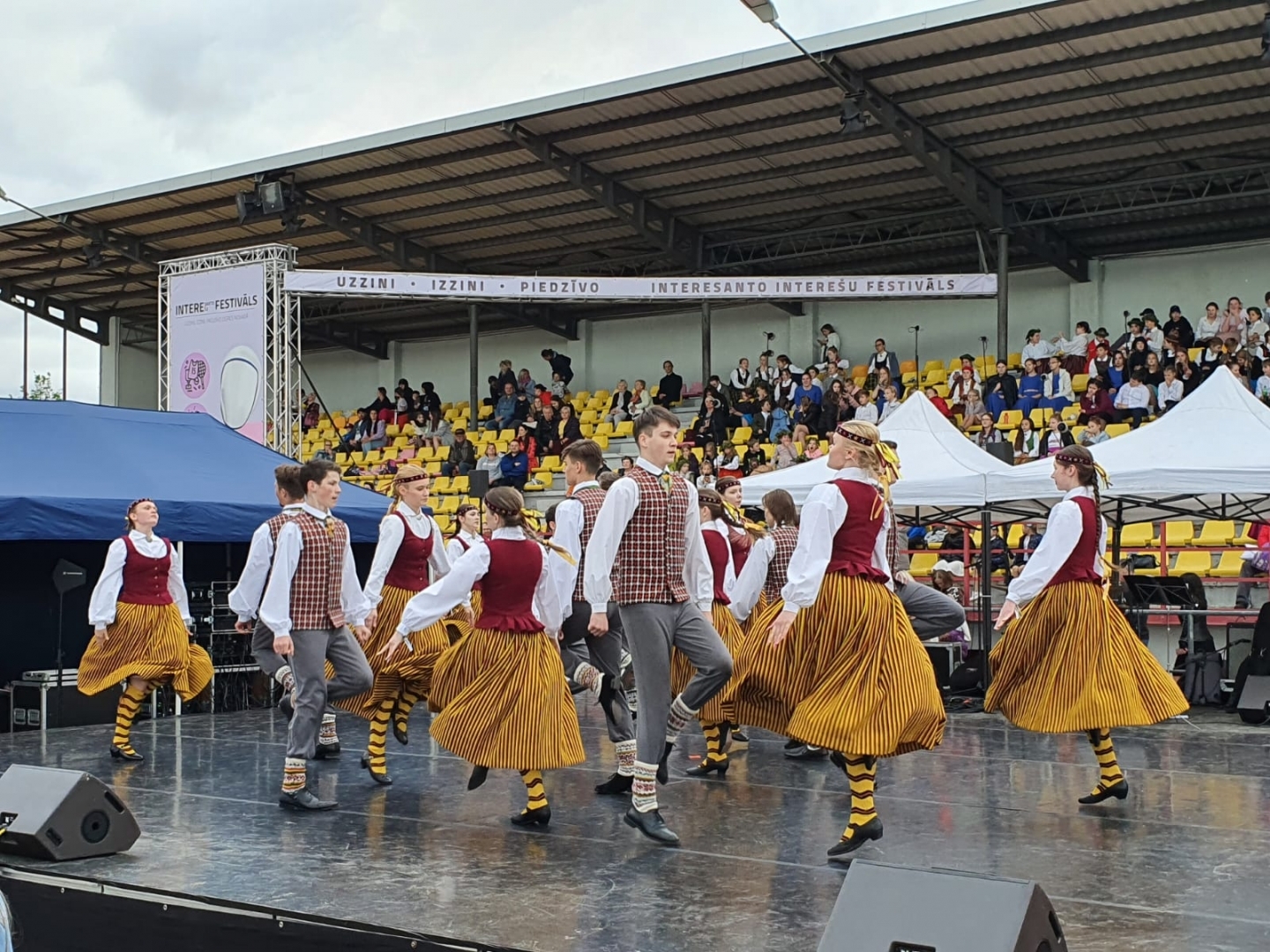 Festivāls 2
