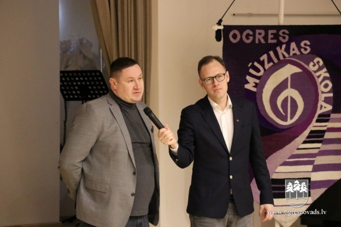 Ogrē notikusi filmas “Ukrainas frontē bez pārmaiņām” pirmizrāde