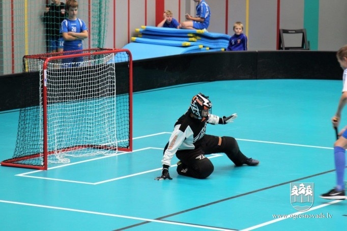 “Ogres Vilku” U13 komanda pagarinājumā uzvar “Ķekavas Buldogus”