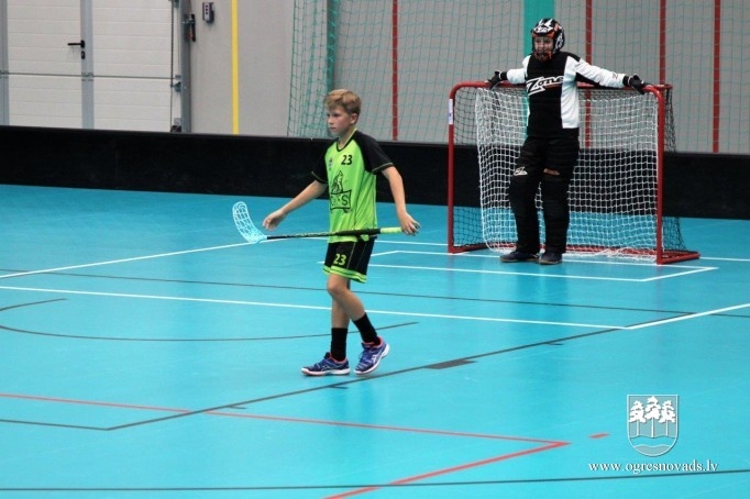 “Ogres Vilku” U13 komanda pagarinājumā uzvar “Ķekavas Buldogus”