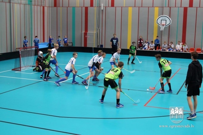 “Ogres Vilku” U13 komanda pagarinājumā uzvar “Ķekavas Buldogus”