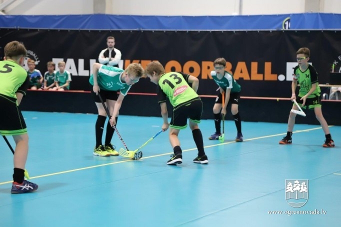 Ogres Vilki triumfē starptautiskās florbola sacensībās Tallinā
