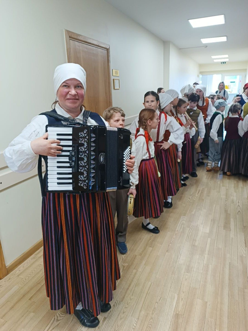 Piedaugavas novada un Vidzemes piejūras folkloras kopu reģionālā sarīkojuma Lielvārdes pamatskolā