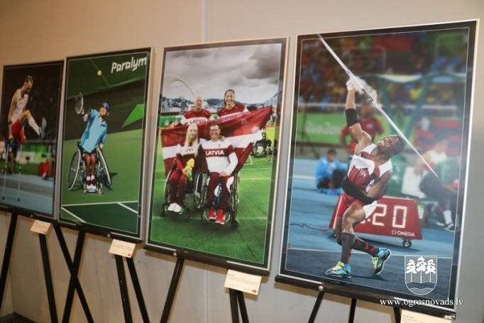 Sporta centrā atklāta fotoizstāde “Tu esi. Tu vari. Rio”