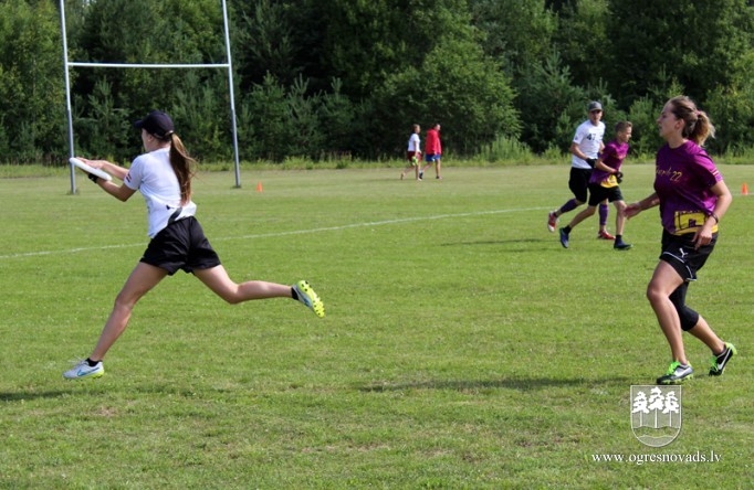 Ogres Frisbija kluba komandai trešais Latvijas vicečempiones tituls