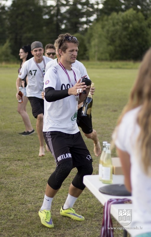 Ogres Frisbija kluba komandai trešais Latvijas vicečempiones tituls